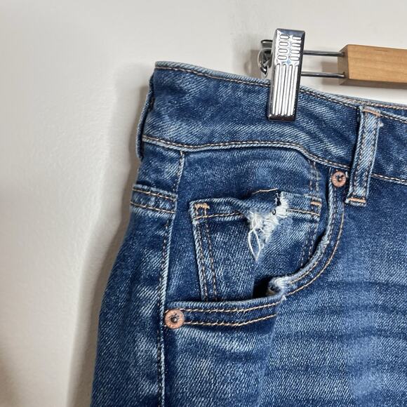 American Eagle Mom Straight Jeans Womens Size 20 Distressed High Rise Stretch - Picture 3 of 9